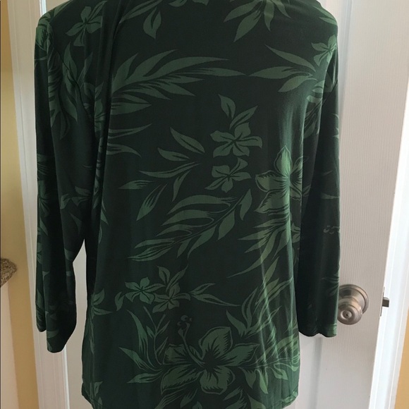 2 in bundle Caribbean Joe & Rock & Republic tops - Picture 3 of 6